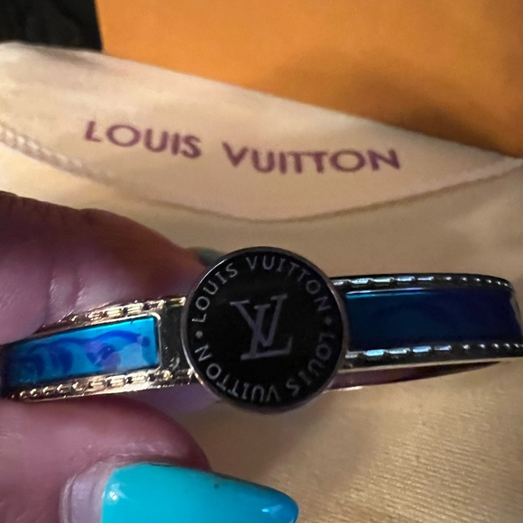 Louis Vuitton Gold-Tone Bangle with Blue Enamel Dust bag and box included - Picture 8 of 9